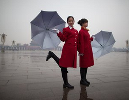 淋了雨的我们，多么希望能有一个人为我们迎雨而来